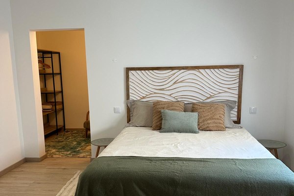 Casa T3 - Quarto, paleta verde e azul claro, Odeceixe