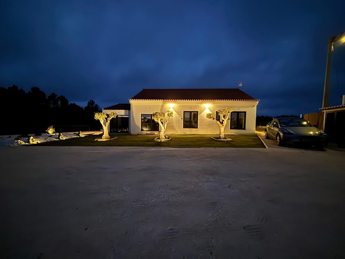 Villa Raízes Vicentinas, Entrance at night, Costa Vicentina